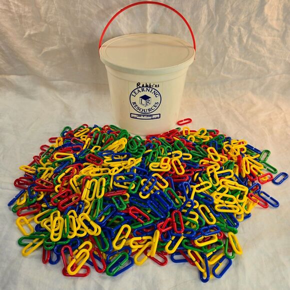 Learning Resources Link 'N' Learn Buckets 2000 4 Color Links w/ Pattern Cards - Picture 2 of 6